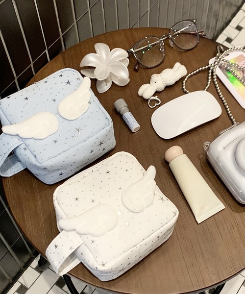 Pochi Pouch（ポチポーチ） 化粧 ポーチ Pochi Pouch/「Y2K 羽モチーフ