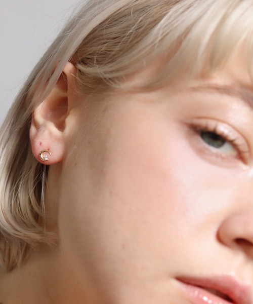 ピアス　ロシアンダイヤモンド　Ｋ18WG 250404-080_5_512x512.jpg?v=