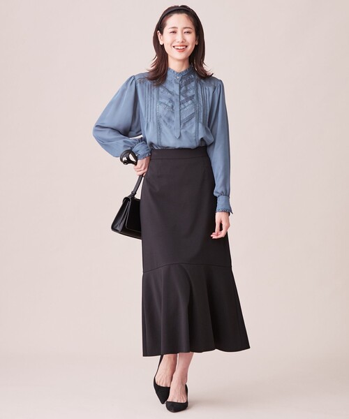 新品　クミキョク　組曲　定価¥1万8040円　ロングスカート　黒　サイズ17 組曲（KUMIKYOKU） スカート 「洗える」コンパクトストレッチ フレア