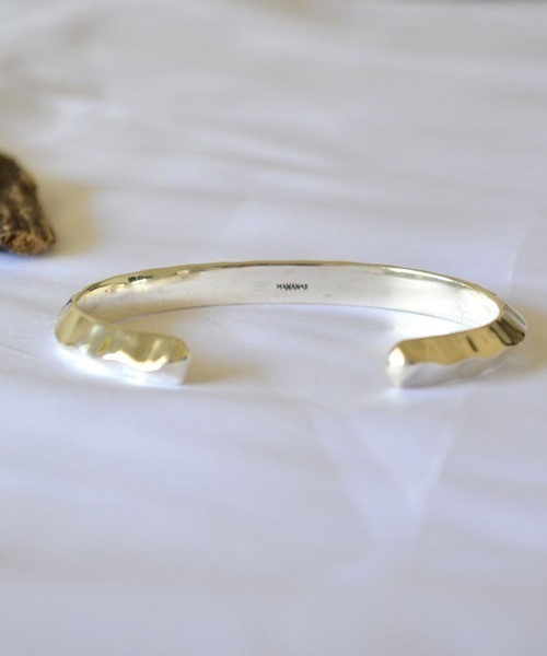 MANANAS（マナナス） ブレスレット 」マナナス/ Heavy Triangle Bangle