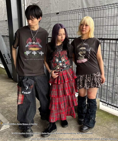 Poltergeist SPINNS ロングTシャツ ブラック Poltergeist SPINNS ロングTシャツ - メルカリ