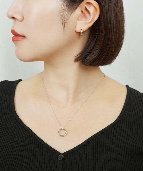 TAKE-UP（テイクアップ） ピアス K18/K10 ヒシカットフープピアス( WG