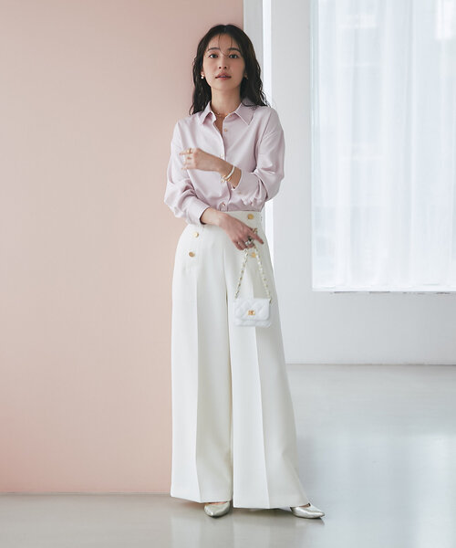 新品 La boutique BonBon 美人見えサテンシャツ オフホワイト 美人見え】サテンシャツ（シャツ/ブラウス）｜La boutique
