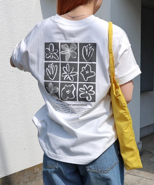 ANME tシャツ ロゴフラワーイラストプリント半袖Tシャツ レディース
