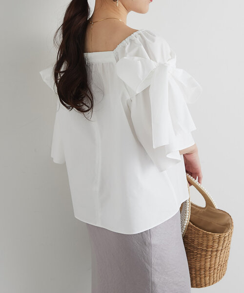 La boutique BonBon リボンフレアスリーブブラウス　完売品 La boutique Bonbon ブラウス シャツ 「新色追加」リボンフレア
