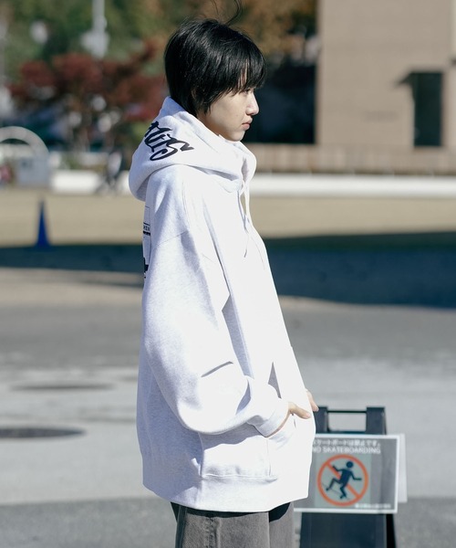 BEN DAVIS（ベンデイビス） パーカー 「BEN DAVIS/ベンデイビス」裏