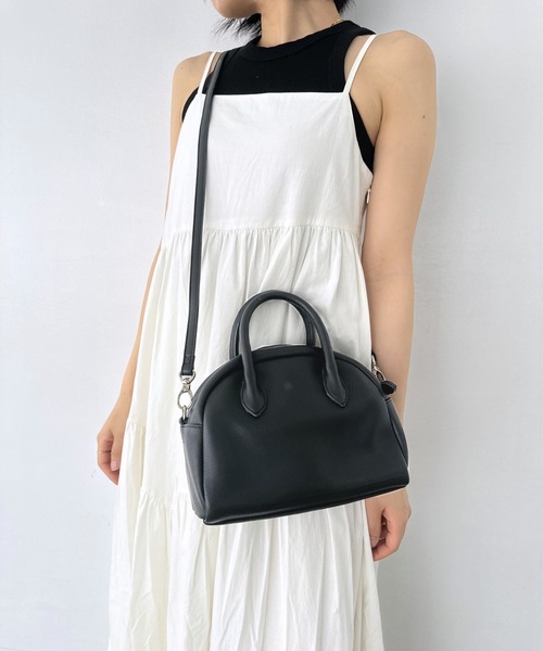 【美品】EFOLE ミニボストン ショルダー バッグ ブラック EFOLE（エフォル） ショルダーバッグ バッグ ミニ 「軽量/500ml収納