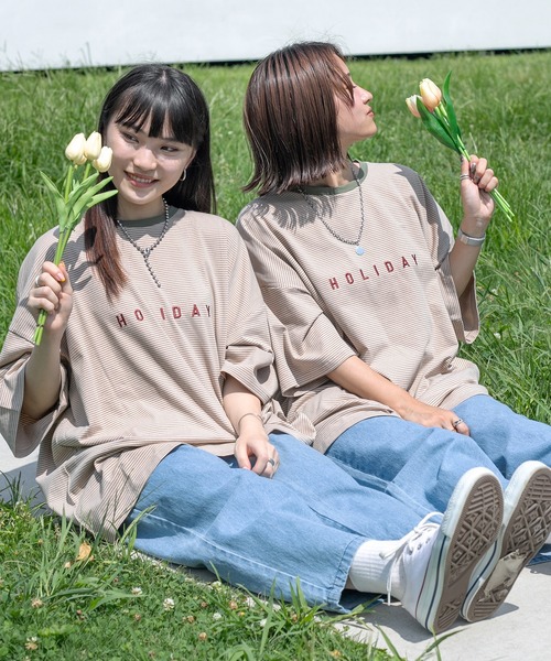 春のコレクション HOLIDAY ボーダーT Tシャツ/カットソー(七分/長袖) 新品日本製 美品レア【holiday】ボーダートップス ブルー脇ロゴ【4シーズンOK】 Tシャツ/カットソー(七分/長袖)