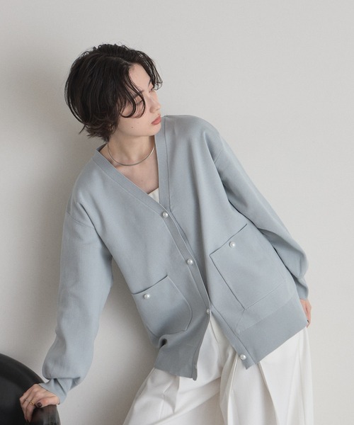 最終値下げ　美品　パール付きカーディガン  vin グレー VIS｜パールボタンVネック片畦ニットカーディガン | Rakuten Fashion