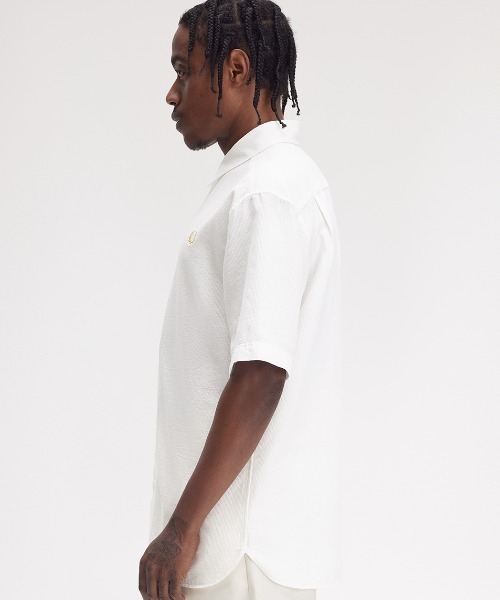 FRED PERRY シャツ Textured Seersucker Shirt／テクスチャー