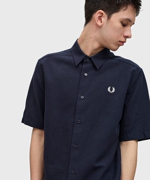 FRED PERRY シャツ Textured Seersucker Shirt／テクスチャー