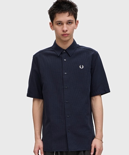 【新品未使用】フレッド ペリー クルーネックシアサッカーシャツ FRED PERRY シャツ Textured Seersucker Shirt／テクスチャー