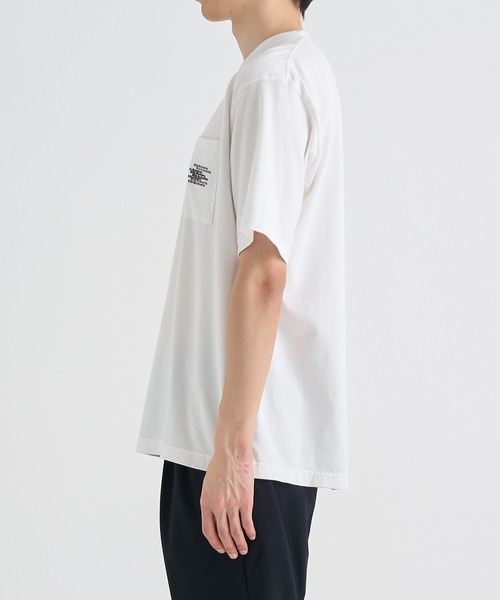 WHITE MOUNTAINEERING（ホワイトマウンテニアリング） tシャツ 「White