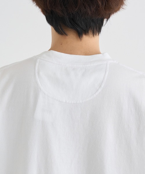 WHITE MOUNTAINEERING（ホワイトマウンテニアリング） tシャツ 「White
