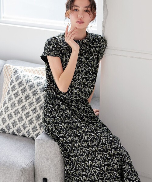 Tiaclasse ワンピース 花柄フレンチスリーブワンピース : ZOZOTOWN