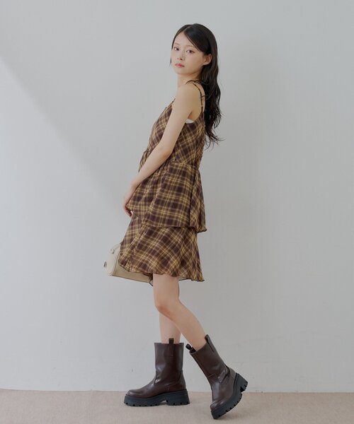 Chico ワンピース ティアードサイドドロップフリルミニ