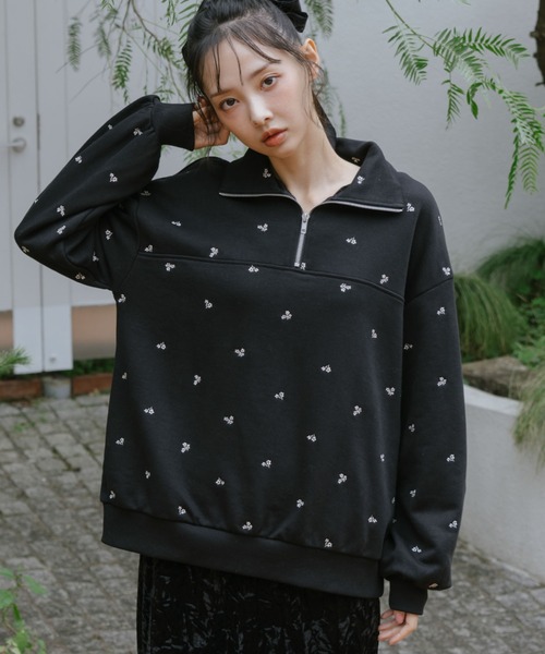 archives（アルシーヴ） トレーナー スウェット 小花柄刺繍ハーフ