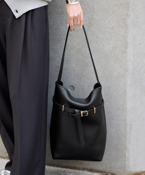 【完売人気！】スローブイエナ　SLOBE BELT TOTE BAG ブラック スローブ イエナ SLOBE IENA 《WEB限定/追加4予約》SLOBE ベルト