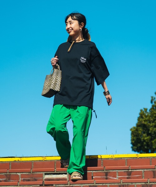 tシャツ 「NANGA/ナンガ」 別注 ルーズフィット スクエアロゴバックプリント ドローコードTシャツ「追加」 レディース メンズの画像