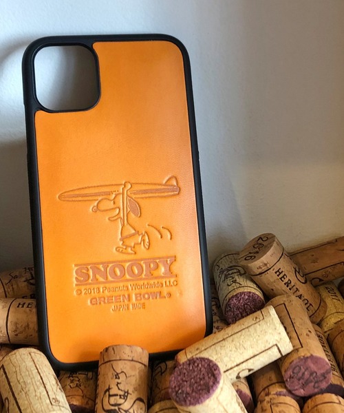 SNOOPY×OLD BETTY'S スマホケース SNOOPY iPhone11 Cover (SURFBOARD