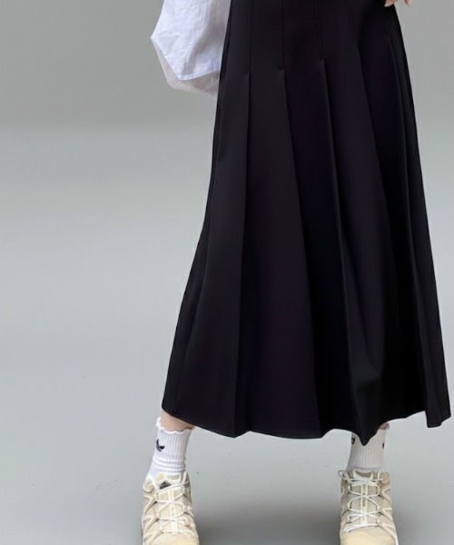 スカート ベルト付き プリーツデザインロングスカート : ZOZOTOWN