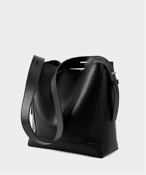 N°21 ハンドバッグ ハンドバッグ 「NiiNa」「高品質牛革」ワンハンドルスクエア
