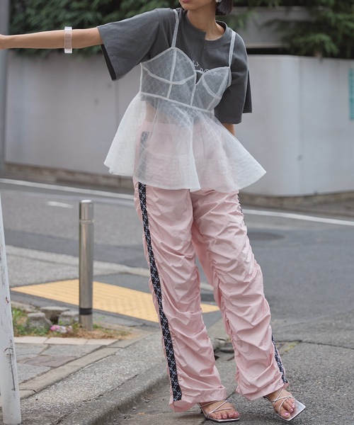VIOLETTA パンツ モノグラムロゴラインギャザーナイロンパンツ