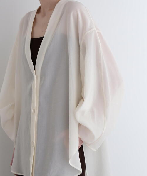 極美品 LEPHIL ルフィル VISオーガンジーブラウス 日本製 フリーサイズ 極美品 LEPHIL ルフィル VISオーガンジーブラウス 日本製 フリーサイズ