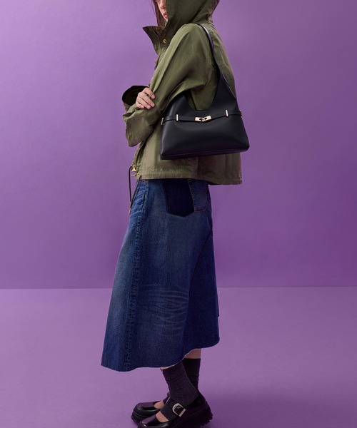 CHARLES ＆ KEITH（チャールズ&キース） ショルダーバッグ バッグ