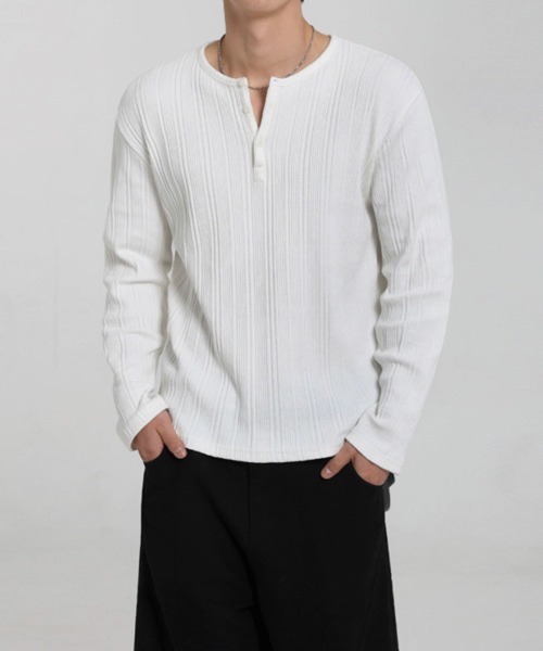 テクスチャー入りヘンリーネックTシャツ テクスチャー入り生地ヘンリーネックTシャツ - ネイビーブルー | ZARA
