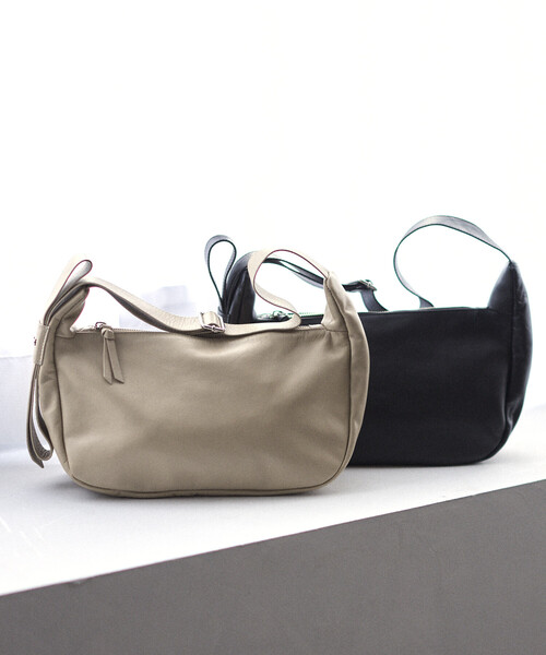 Firsthand（ファーストハンド） ショルダーバッグ バッグ レザー