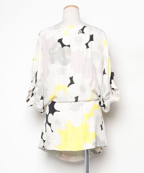 「DIANE von FURSTENBERG」 花柄半袖ワンピース 6 ベージュ レディース_画像2