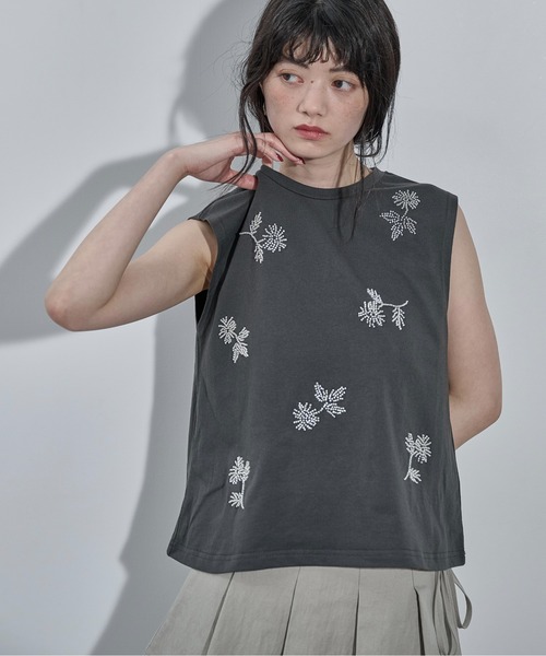 THE Yon tシャツ フラワービーズ刺繍ノースリT レディース : ZOZOTOWN