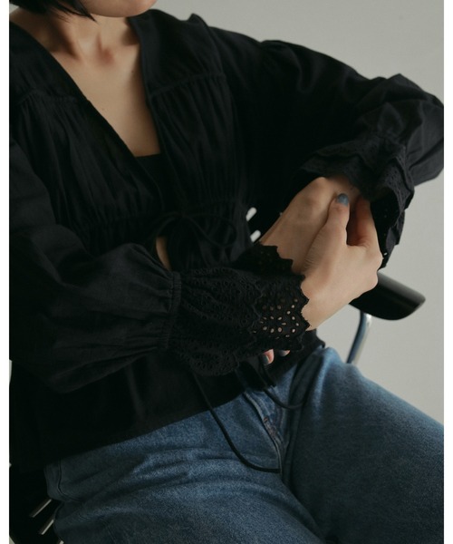anuke Vneck Lace Blouse ブラウス anuke ブラウス シャツ Vneck Lace Blouse レディース