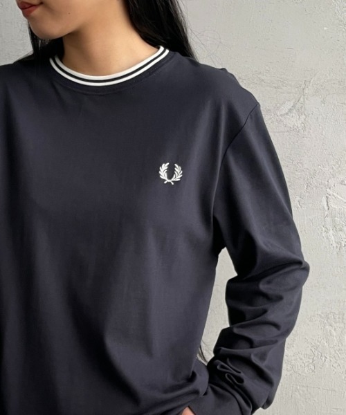 FRED PERRY フレッドペリー テープド ロング スリーブ Tシャツ