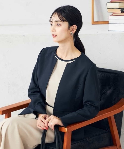 ジャケット ノーカラージャケット 「洗える/ストレッチ/UVカット」麻調ストレッチキーネックジャケット レディースの画像