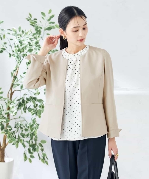ジャケット ノーカラージャケット 「洗える/ストレッチ/UVカット」麻調ストレッチキーネックジャケット レディースの画像