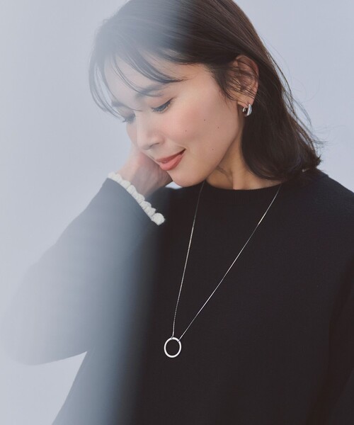 UNFILO（アンフィーロ） ワンピース フリルトリミング ニット