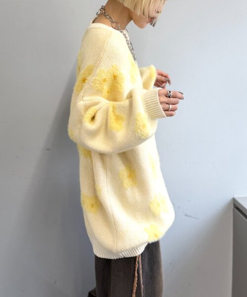 w closet（ダブルクローゼット） ニット セーター フラワーシャギー