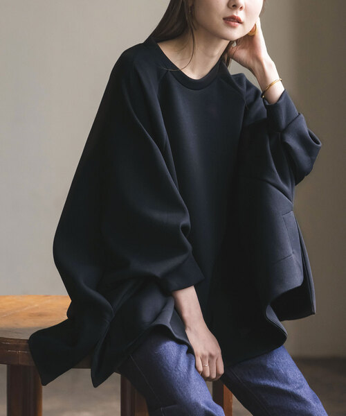 美品　COGTHEBIGSMOKE黒タグ7 トップス　袖ボア　ブラック COGTHEBIGSMOKE（コグ ザ ビッグスモーク） 長袖カットソー FREE