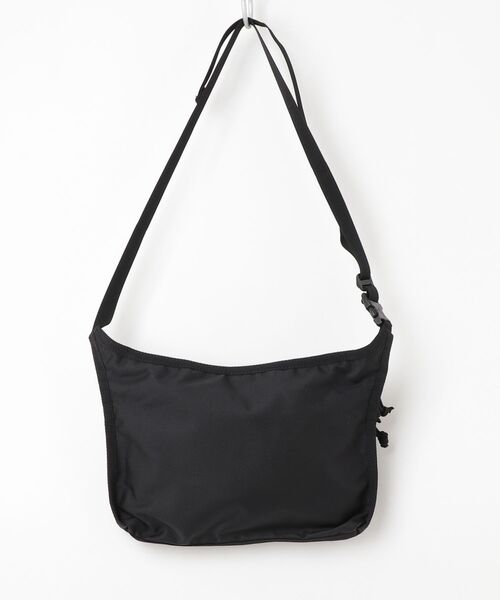 BRIEFING ショルダーバッグ 黒 BRIEFING（ブリーフィング） ショルダーバッグ - ブラック メンズ