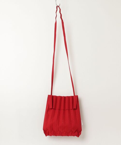 me ISSEY MIYAKE 「me by MIYAKE」 ドット柄ショルダーバッグ - レッド