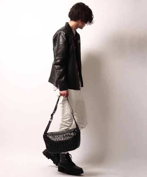 BLACK JACKALL CROWN ショルダーバッグ バッグ エンボス スカル