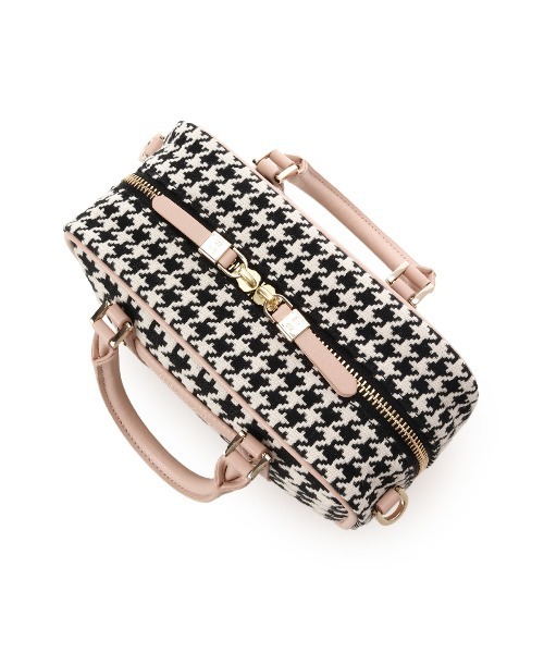 専用❣TOMO様☆黒本革、白糸、インディアンコンチョ☆ミドル折財布