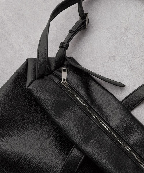 【ALDO】トップメタルハンドル・ボストンバッグ・2wayショルダー セール】2WAY ダブルストラップ メタルプレートボストンバッグ
