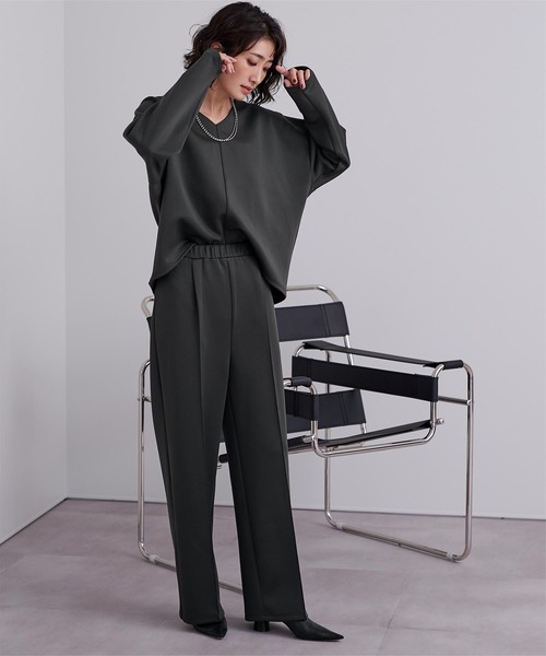 ur's（ユアーズ） セットアップ Vネックトップス×パンツ/ボンディング