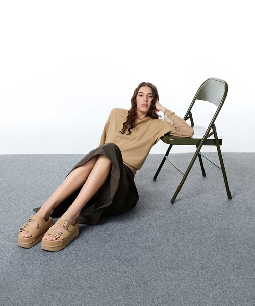 CHARLES&KEITH◆ダブルストラップ フラットフォームサンダル CHARLES ＆ KEITH サンダル ダブルストラップ フラットフォーム