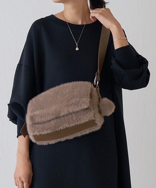 BEARDSLEY ショルダーバッグ バッグ 「インフルエンサーコラボ