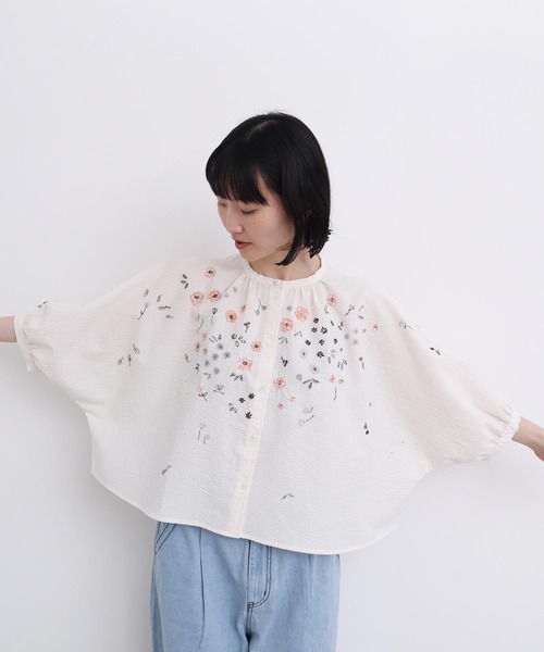 l&#39;atelier du savon - お値下げリネン吸盤フラワー刺繍ブラウス l'atelier du savon ブラウス シャツ お花スケッチ ファー刺繍