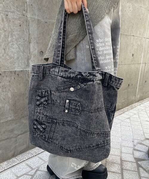 shoulder bag／ベージュデニムリメイク シュミネ納品完了⛄️⁡ ⁡ Repost from @fish.made3103 • 生成っぽい 白